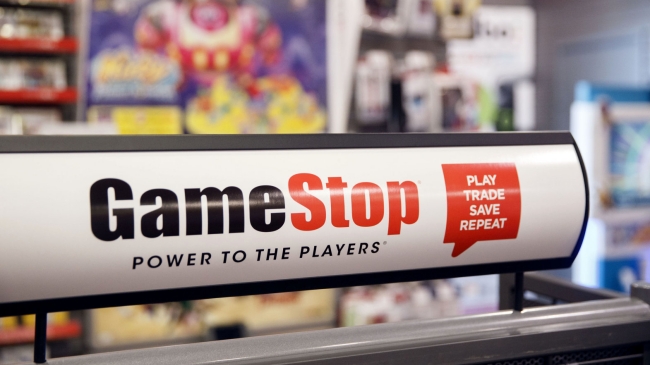 gamestop holiday sales