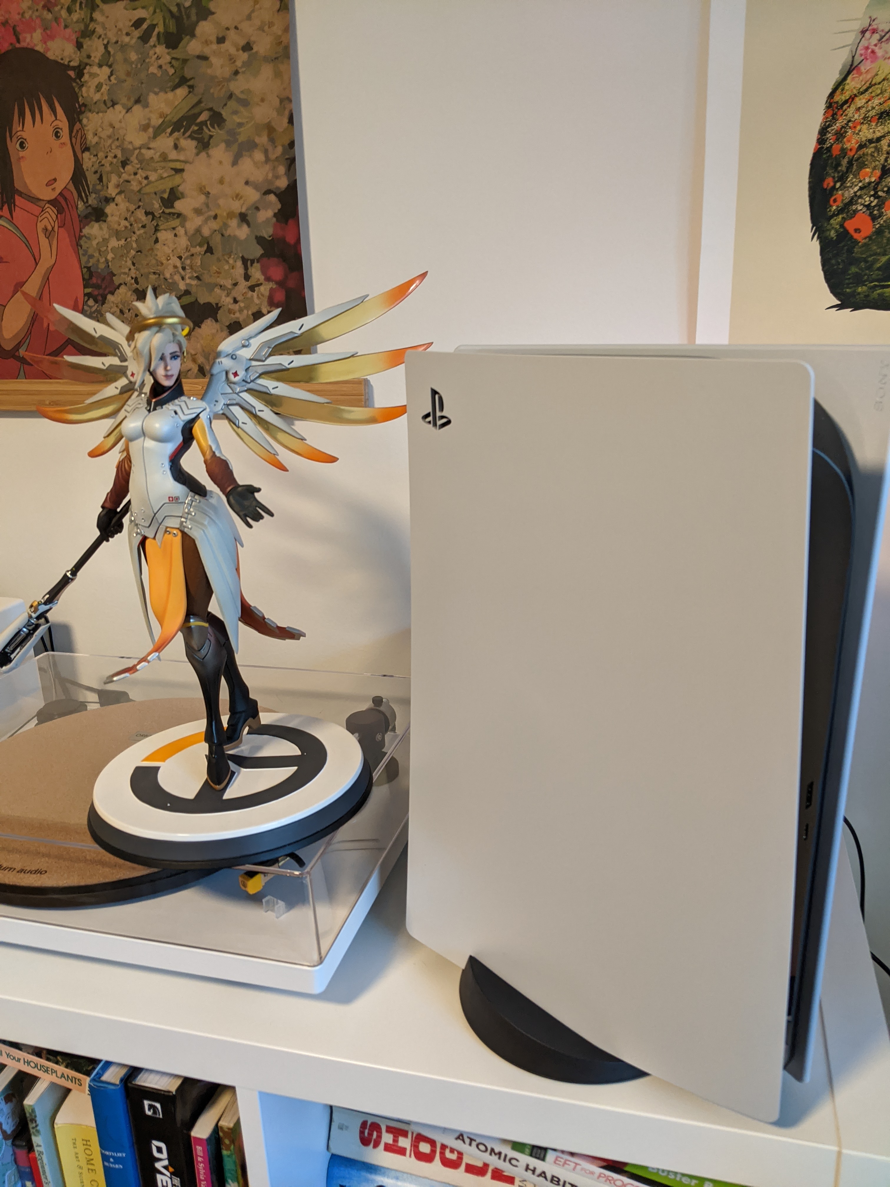 PS5 Next to Mercy Statue